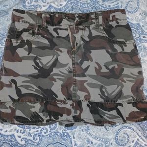 ARIZONA GIRLS MINI Skirt Green Camo size 14
